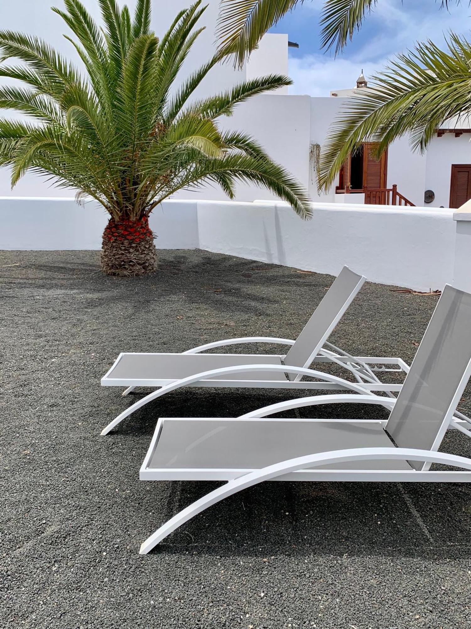 Lovely Casa Felicidad, Swimming Pool, Wifi X Private Garden Playa Blanca  Ngoại thất bức ảnh